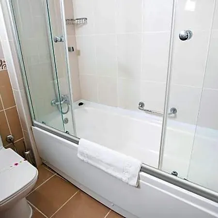 Orucoglu & Wellness Thermal 3* اسطنبول
